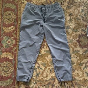 Saks Fifth Avenue Men's Gray Joggers Size XL